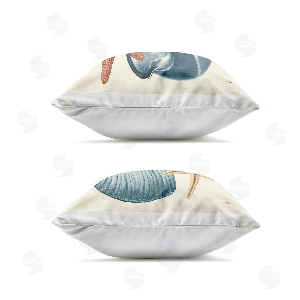 Pela Studio Mixture of Ocean Life Outdoor Quick-Dry Polyester Square Throw Pillow Zipper Detail
